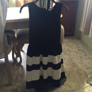 Bar III black and white small dress